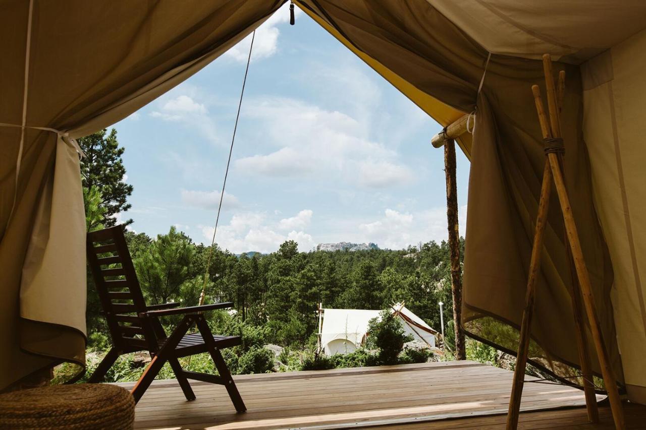 Under Canvas Mount Rushmore Keystone Bagian luar foto